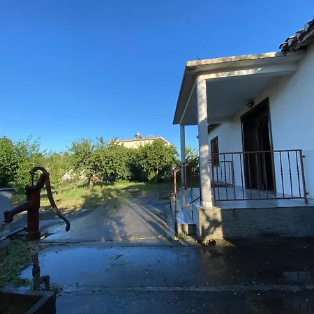 Village House * Shkodër