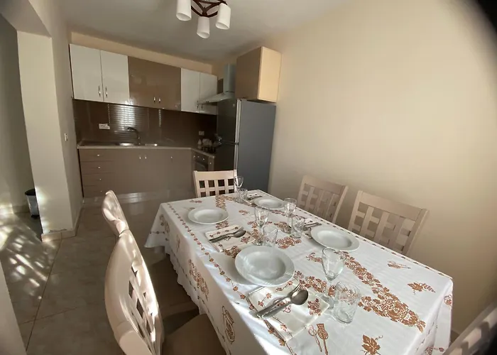 Village House Willa *