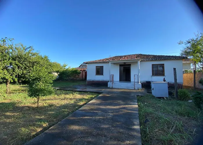 Village House Willa *